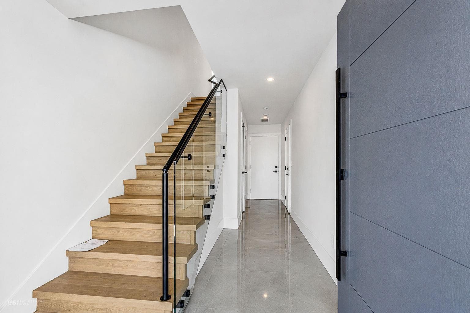 Brand-New Scandinavian-Inspired Half Duplex in Fraser Heights - photo 4